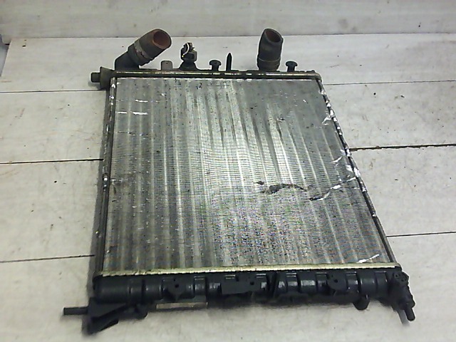 RENAULT MEGANE SCENIC 97-99 Vízhűtő. radiátor bontott alkatrész