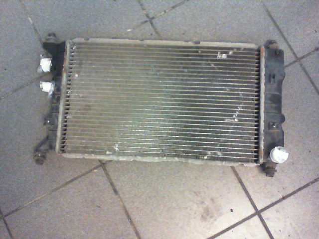 FORD ORION 90-95 Vízhűtő. radiátor bontott alkatrész