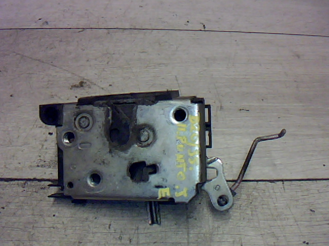 FIAT PUNTO II. Jobb első ajtó zárszerkezet mechanikus bontott alkatrész