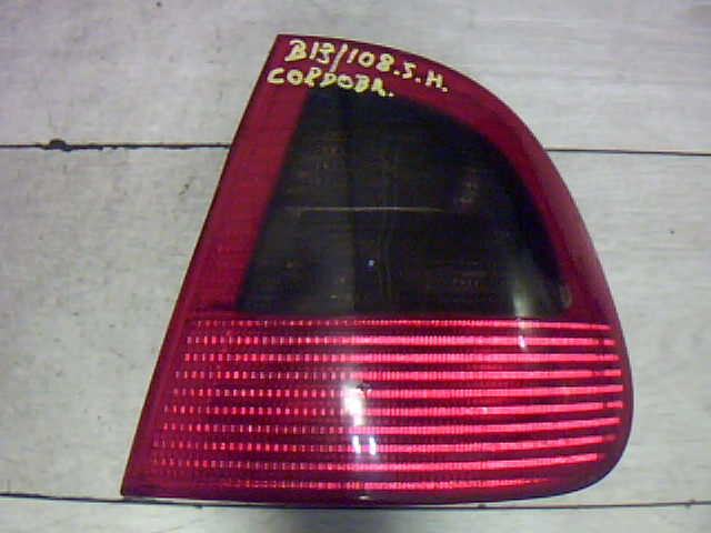 SEAT CORDOBA 93-99 Jobb külső hátsó lámpa bontott alkatrész