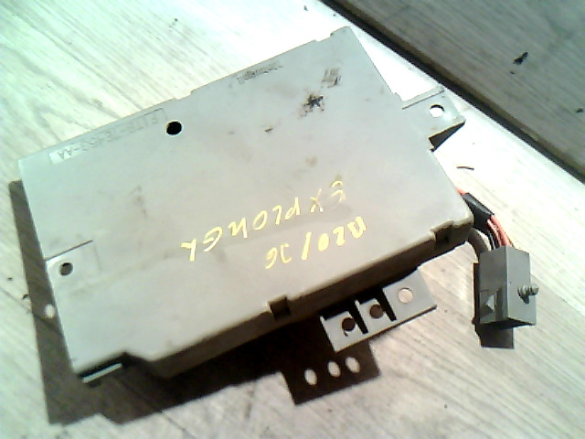 FORD EXPLORER 1995-2001 összkerékhajtás vezérlő elektronika bontott alkatrész