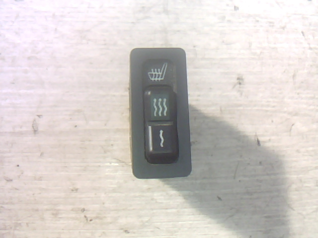 BMW E36 89-00 ülésfűtés állító kapcsoló bontott alkatrész