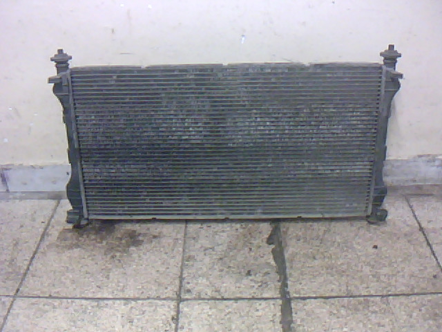 FORD TRANSIT 99-06 Vízhűtő, radiátor bontott alkatrész