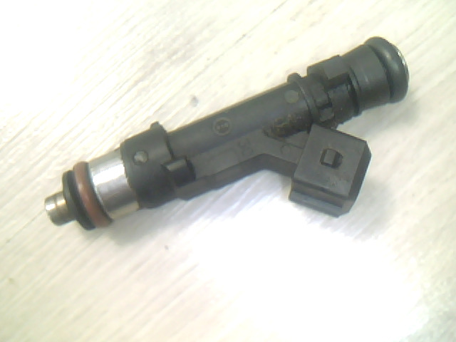 OPEL ASTRA H 04-10 Injektor befecskendező hengerenkénti bontott alkatrész