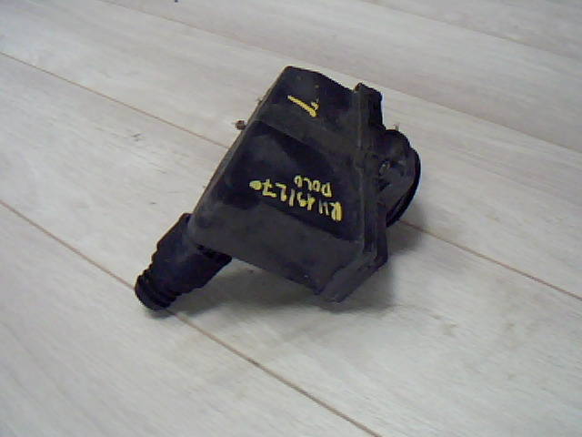 VW POLO III. 94-99 Kartergáz visszavezető cső bontott alkatrész