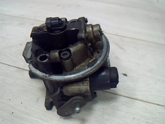 DAEWOO RACER Központi injektor befecskendező bontott alkatrész