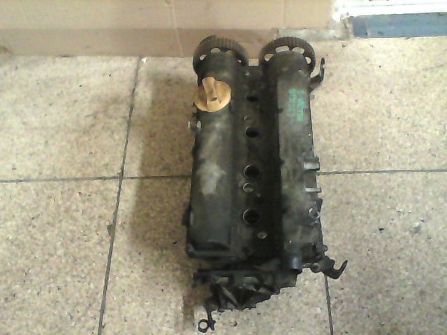 OPEL VECTRA B 96-99 Hengerfej. benzines bontott alkatrész