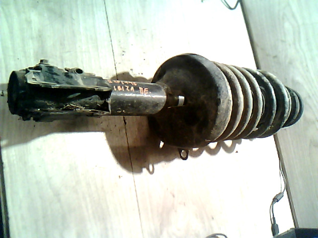 SEAT IBIZA 93-99 Bal első lengéscsillapító rugóval bontott alkatrész