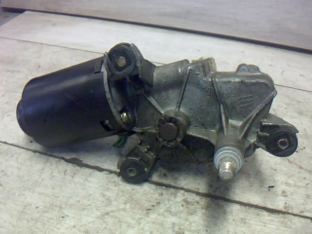 FIAT Croma 1985.12.01-1990.12.31 Ablaktörlő motor hátsó bontott alkatrész