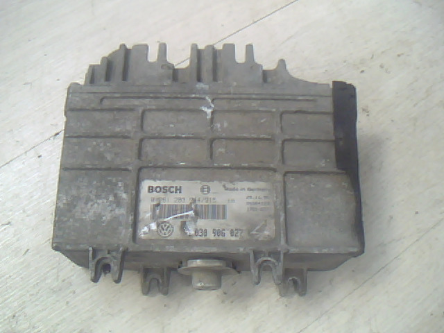 VW POLO III. 94-99 Motorvezérlő egység ecu pcm modul bontott alkatrész