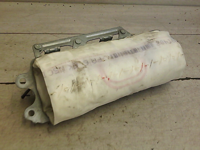 FORD FOCUS 98-04 Utasoldali műszerfal légzsák bontott alkatrész