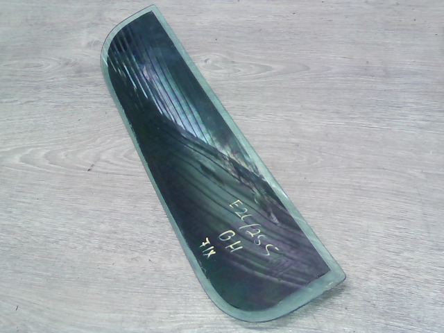 FORD EXPLORER 1995-2001 Bal hátsó fixüveg ajtóban bontott alkatrész