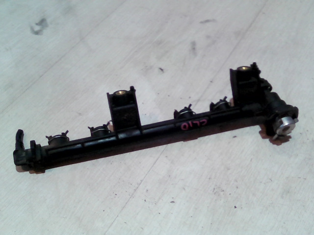 RENAULT CLIO 98-01 Injektor befecskendező híd  bontott alkatrész