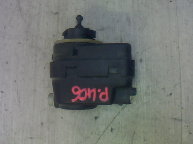 PEUGEOT 406 Fényszórómagasság állító motor pozíció független bontott alkatrész