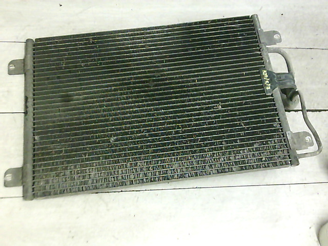 RENAULT MEGANE 99-02 Klímahűtő radiátor bontott alkatrész