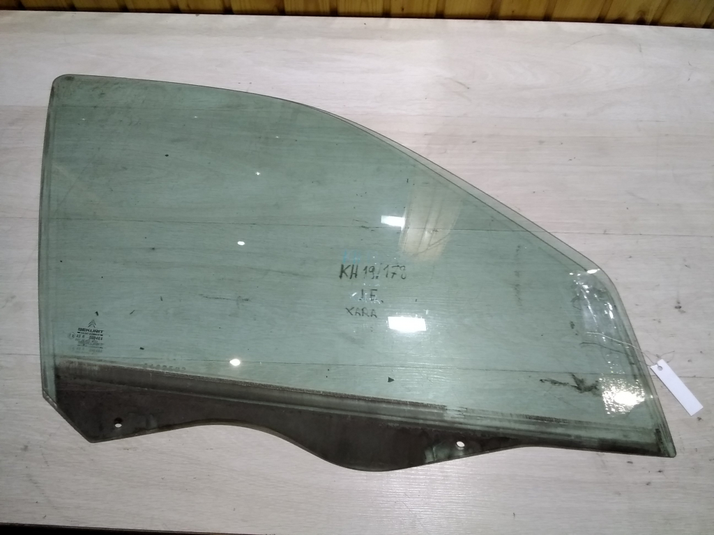 CITROEN XSARA 97.11-00.10 Jobb első ajtóüveg bontott alkatrész
