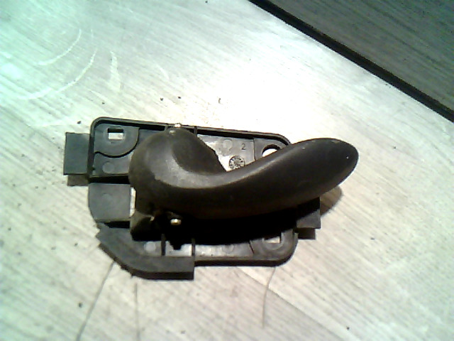 FIAT PUNTO II. Bal hátsó belső kilincs bontott alkatrész
