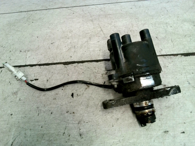 SUZUKI SWIFT 89-96 Gyújtáselosztó bontott alkatrész