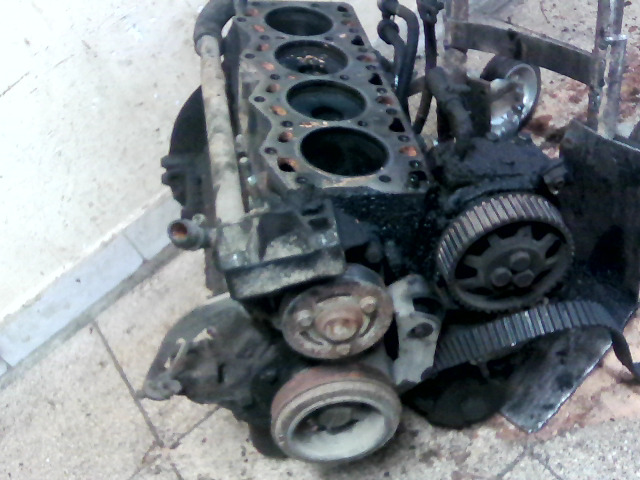 FIAT DUCATO 94-02 Motor diesel fűzött blokk hengerfej nélkül bontott alkatrész
