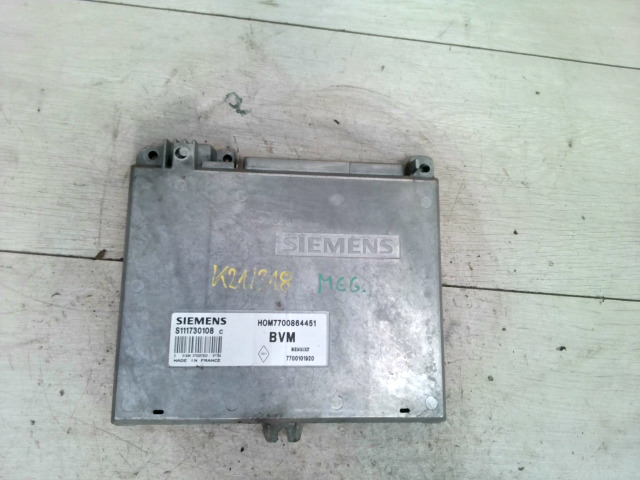 RENAULT MEGANE 95-99 Motorvezérlő egység ecu pcm modul bontott alkatrész