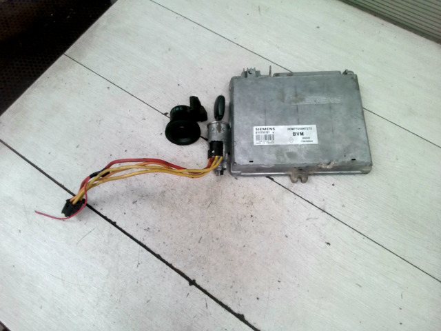 RENAULT MEGANE 95-99 Motorvezérlő egység ecu pcm modul bontott alkatrész