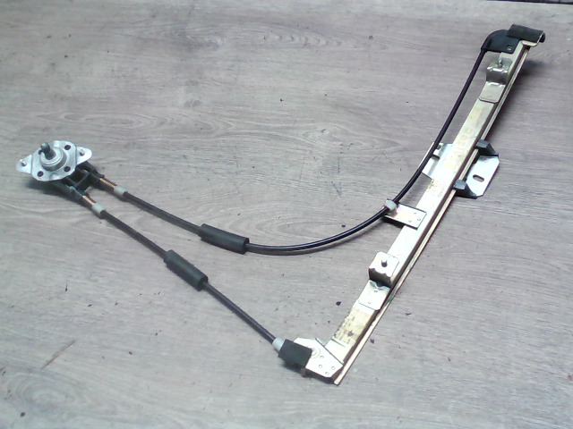 FIAT SEICENTO 98- Bal első ablakemelő szerkezet mechanikus bontott alkatrész