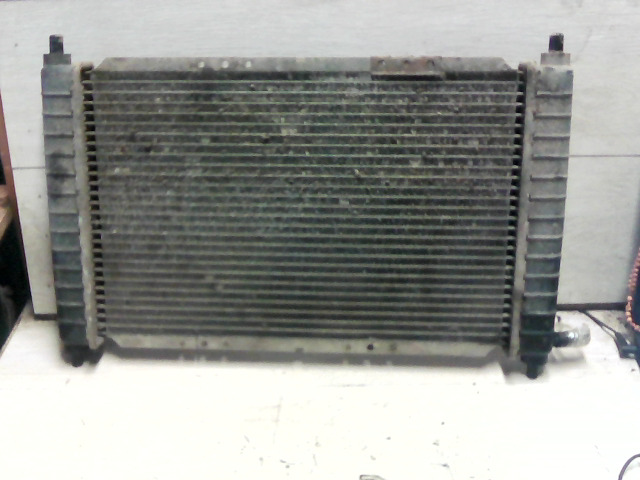 DAEWOO MATIZ 98-01 Vízhűtő. radiátor sima bontott alkatrész