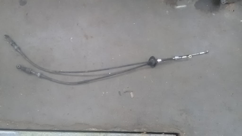 HYUNDAI COUPE 97- Sebességváltó bowden bontott alkatrész