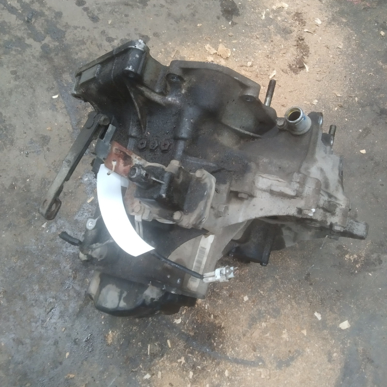 SUZUKI SWIFT 96-05 Sebességváltó manuális bontott alkatrész