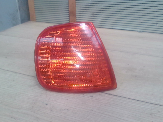 SEAT CORDOBA 93-99 Jobb első irányjelző bontott alkatrész