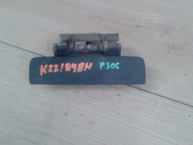PEUGEOT 306 93-97 Bal hátsó külső kilincs bontott alkatrész