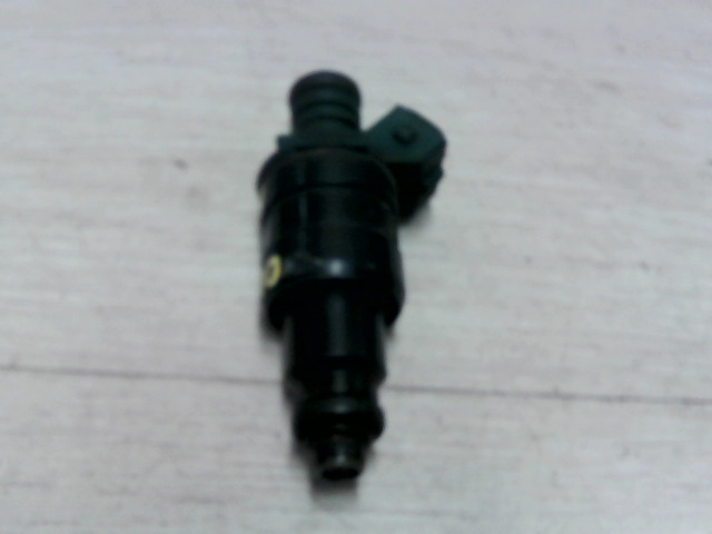 RENAULT KANGOO 97-03 Injektor befecskendező hengerenkénti bontott alkatrész