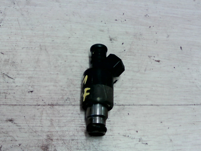 OPEL ASTRA F 94-02 Injektor befecskendező hengerenkénti bontott alkatrész