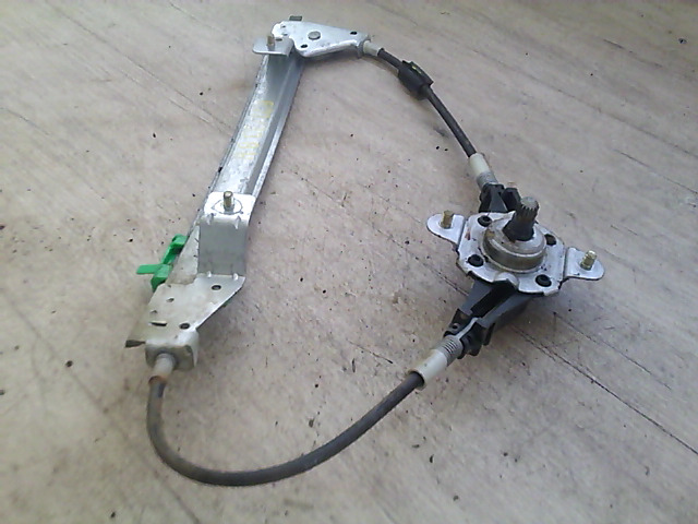 FIAT PUNTO II. Bal hátsó ablakemelő szerkezet mechanikus bontott alkatrész