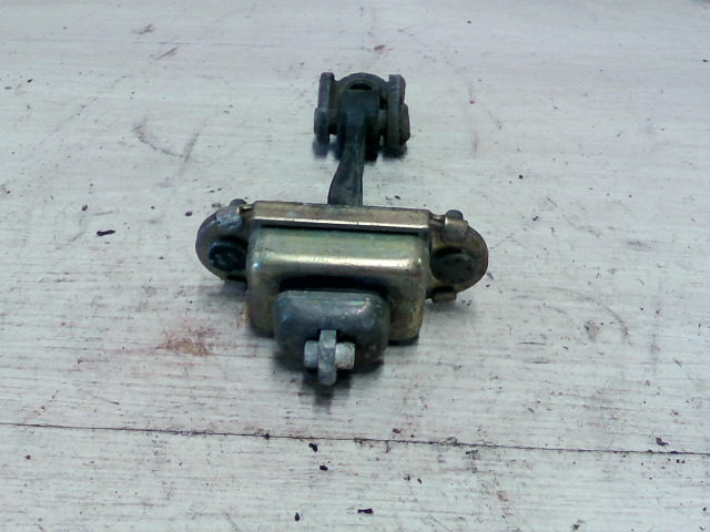 FORD FOCUS 98-04 Bal hátsó ajtóhatároló bontott alkatrész
