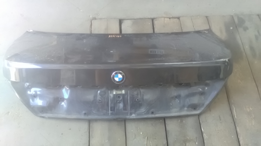 BMW E65 02.09.01-08.09.30 Csomagtérajtó. bontott alkatrész