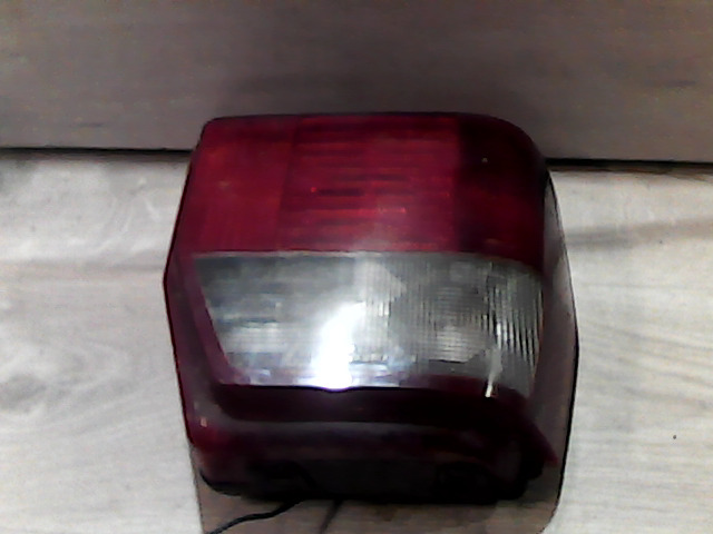 FIAT UNO 89-94 Bal hátsó lámpa bontott alkatrész