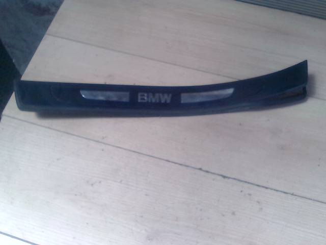 BMW E65 02.09.01-08.09.30 Bal hátsó küszöb díszléc bontott alkatrész