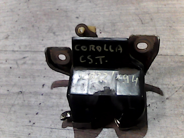 TOYOTA COROLLA -92 Csomagtér ajtó zárszerkezet bontott alkatrész