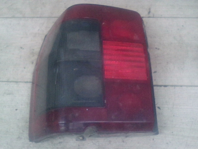 FIAT TIPO 89- Bal hátsó lámpa bontott alkatrész