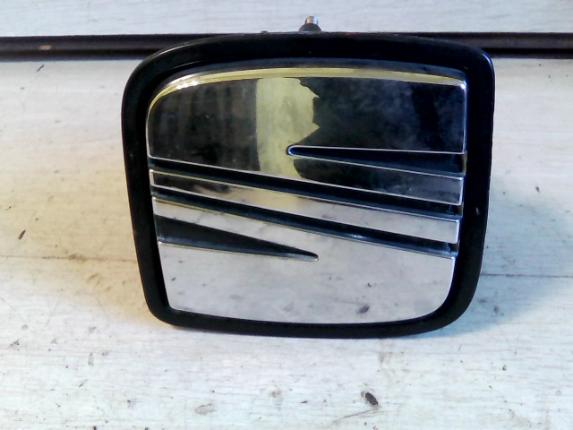 SEAT CORDOBA 99-02 Csomagtérajtó kilincs bontott alkatrész