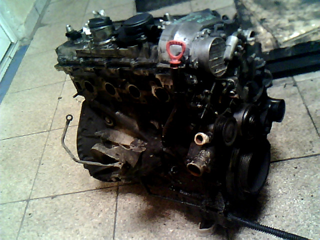 MERCEDES E W210 95.06-99.06 Motor, diesel fűzött blokk hengerfejjel bontott alkatrész