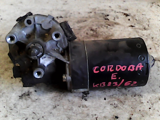 SEAT CORDOBA 99-02 Ablaktörlő motor első bontott alkatrész