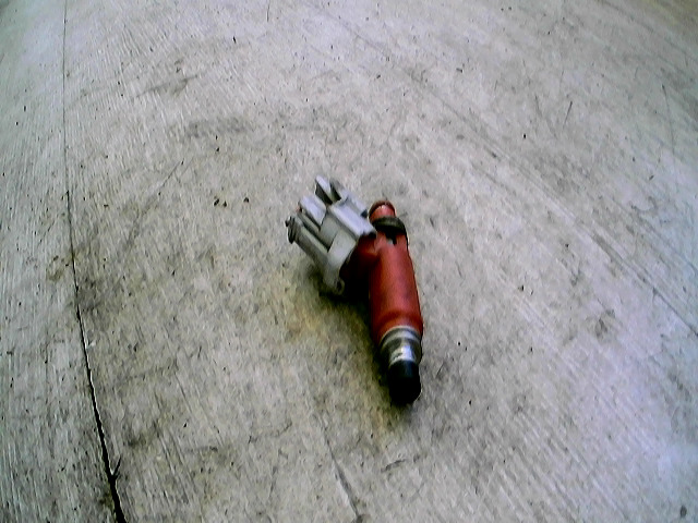 SUZUKI SWIFT 96-05 Injektor befecskendező hengerenkénti bontott alkatrész