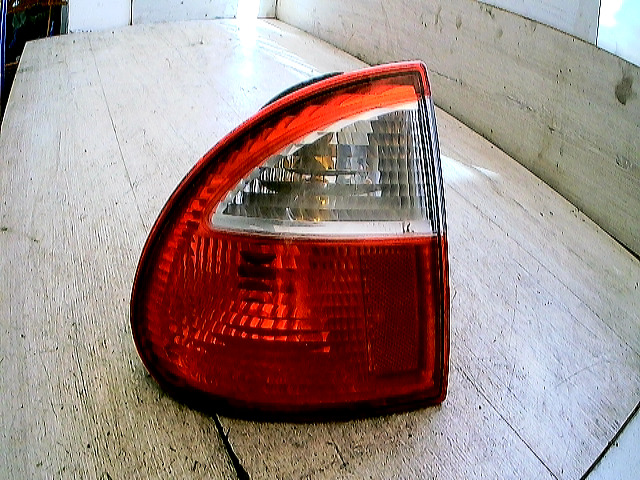 SEAT LEON 99- Bal külső hátsó lámpa bontott alkatrész