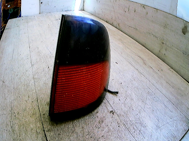 RENAULT MEGANE 95-99 Jobb külső hátsó lámpa bontott alkatrész