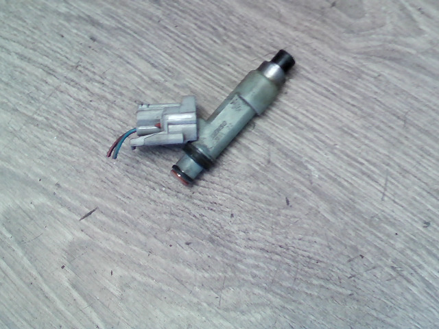 SUZUKI SWIFT 05-10 Injektor befecskendező hengerenkénti bontott alkatrész