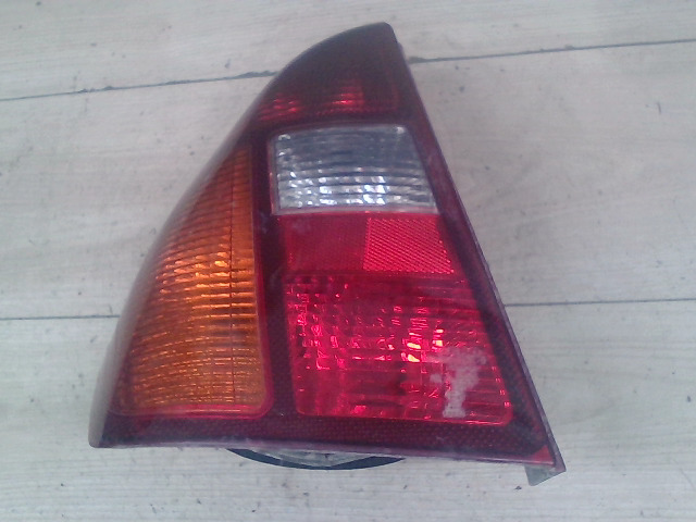RENAULT THALIA 02.03-08.10 Bal hátsó lámpa bontott alkatrész