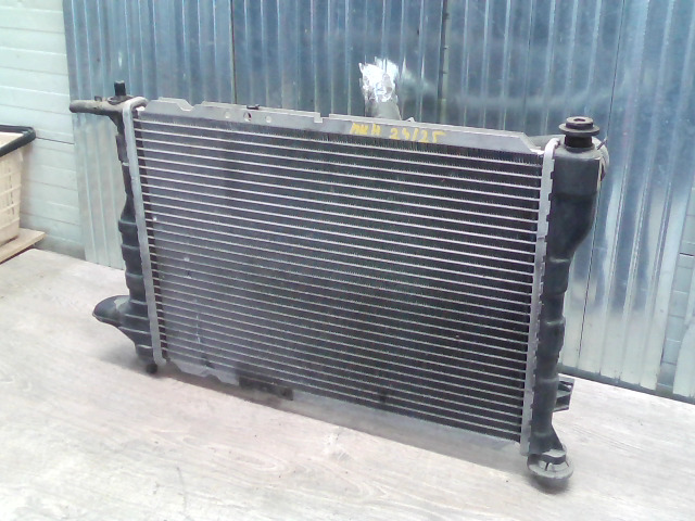 CHEVROLET SPARK M200 05.05-10.02 Vízhűtő radiátor klímás bontott alkatrész