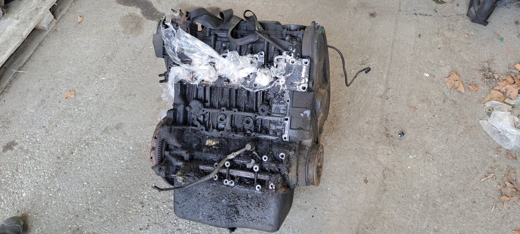 PEUGEOT BOXER 94-02 Motor, diesel fűzött blokk hengerfejjel bontott alkatrész